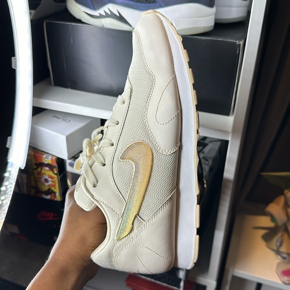 Like New Nike Outburst Jelly Puff Pale Ivory W9.5 - Picture 3 of 8